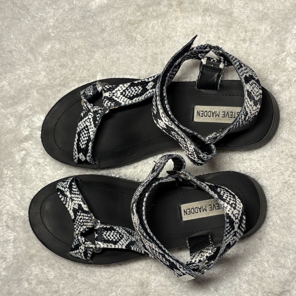 Steve Madden Black and White Snake Print Sandals Platforms Whimsygoth Witch Sz 8 - Picture 3 of 9